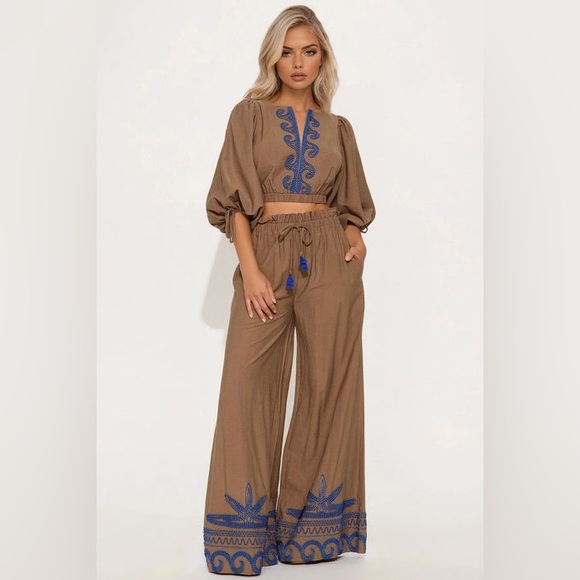 NWT FASHION NOVA Cecilia Embroidered Linen Blend Pant Set - Mocha - XS